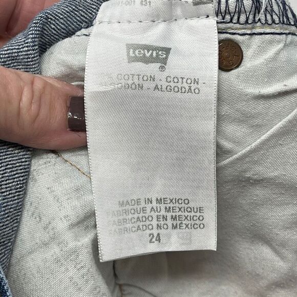 Levi's Blue Premium 501 Distressed Cut Off Button Fly Denim Shorts Size 24 - Picture 4 of 4